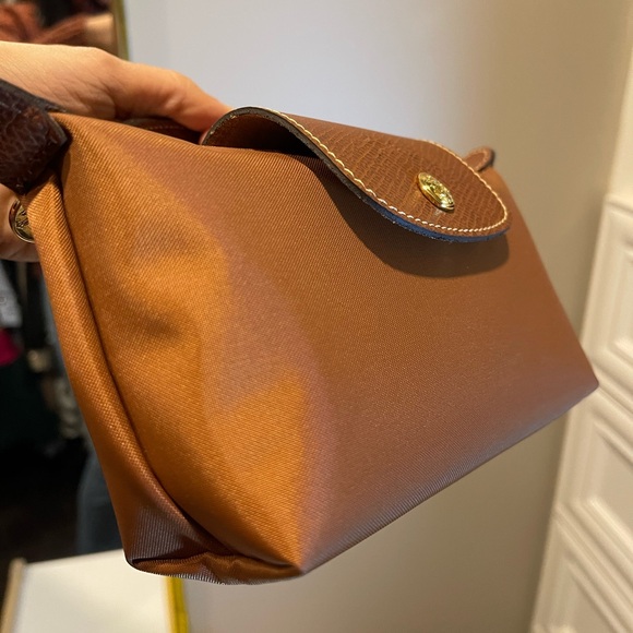 Longchamp | Le Pliage Cognac Original Pouch w Handle + Long Strap kit installed - Picture 8 of 16